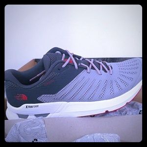 Ampezzo north face shoes. Size 12. Size 9. Size 10